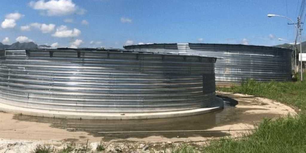 Tanques australianos instalados